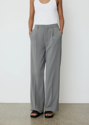 Beau Pleat Trousers