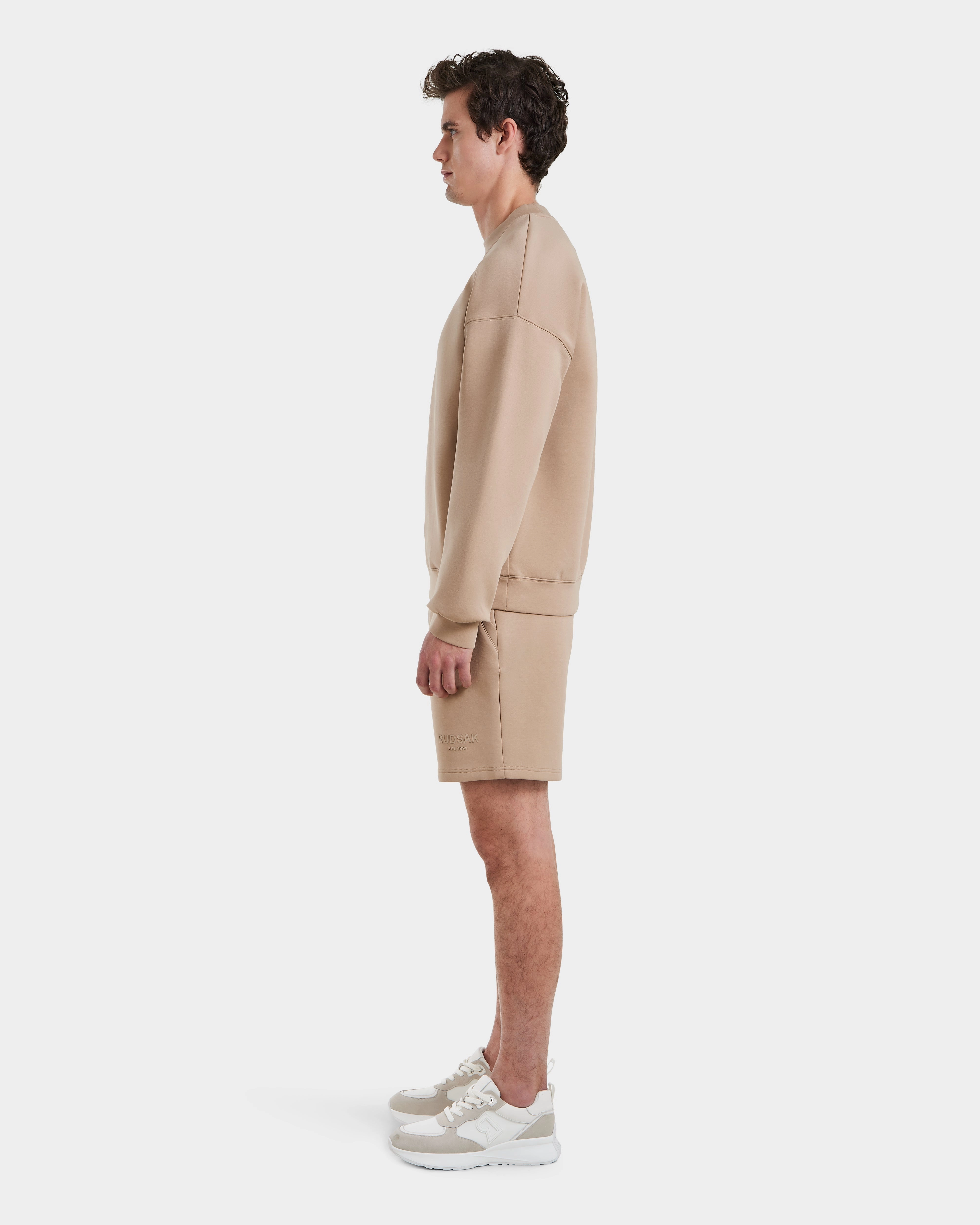 BRYN - 9524007 Almond M