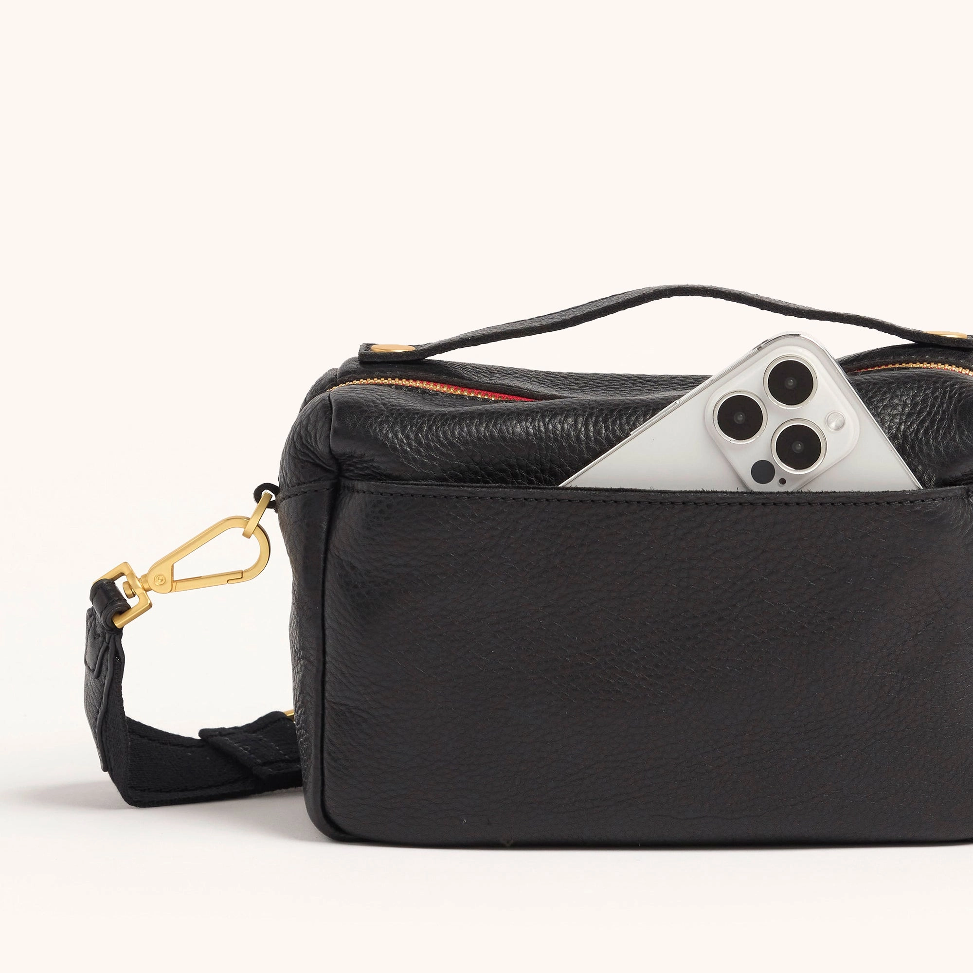 Evan Crossbody | Cargo Black/Brushed Gold Red Zip | Sml