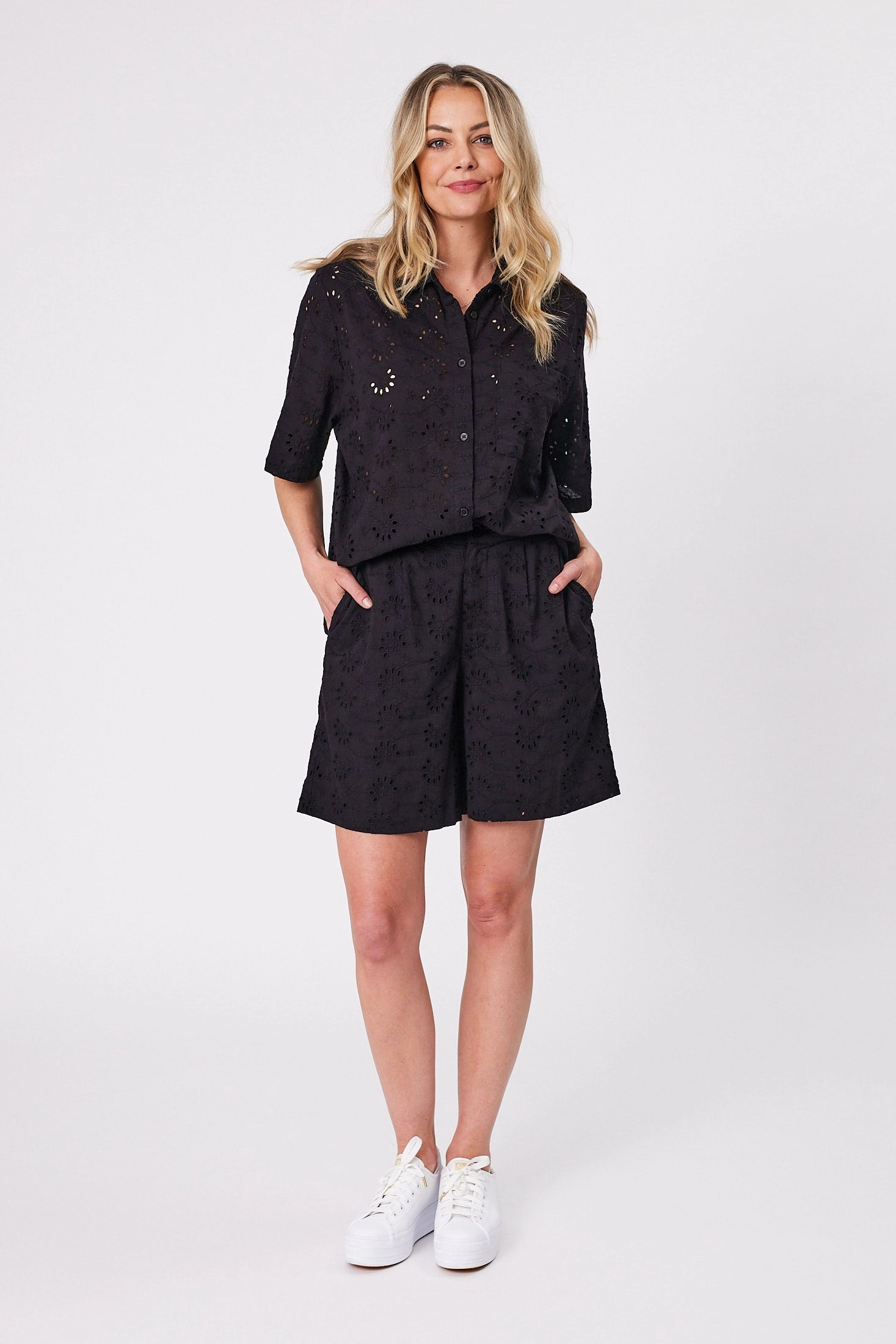 Gloss by Shine On Xanthe Broderie Shorts