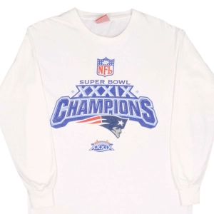 VINTAGE NFL NEW ENGLAND PATRIOTS SUPER BOWL XXXIX CHAMPIONS TEE SHIRT 2005 LARGE