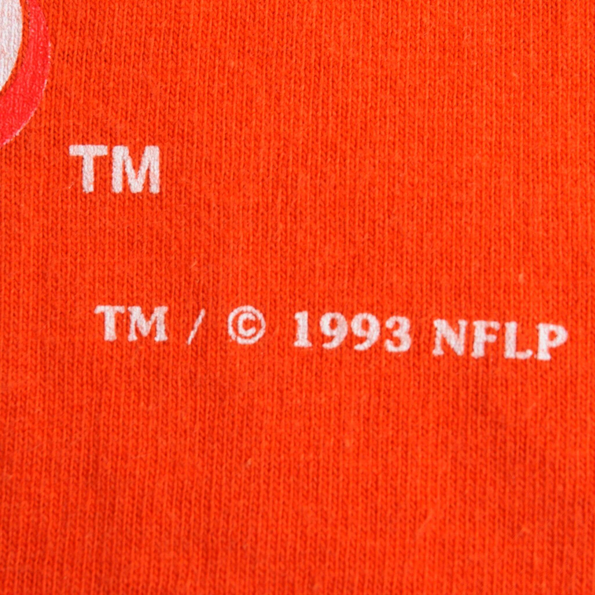 VINTAGE NFL TAMPA BAY BUCCANEERS 1993 TEE SHIRT SIZE LARGE MADE IN USA